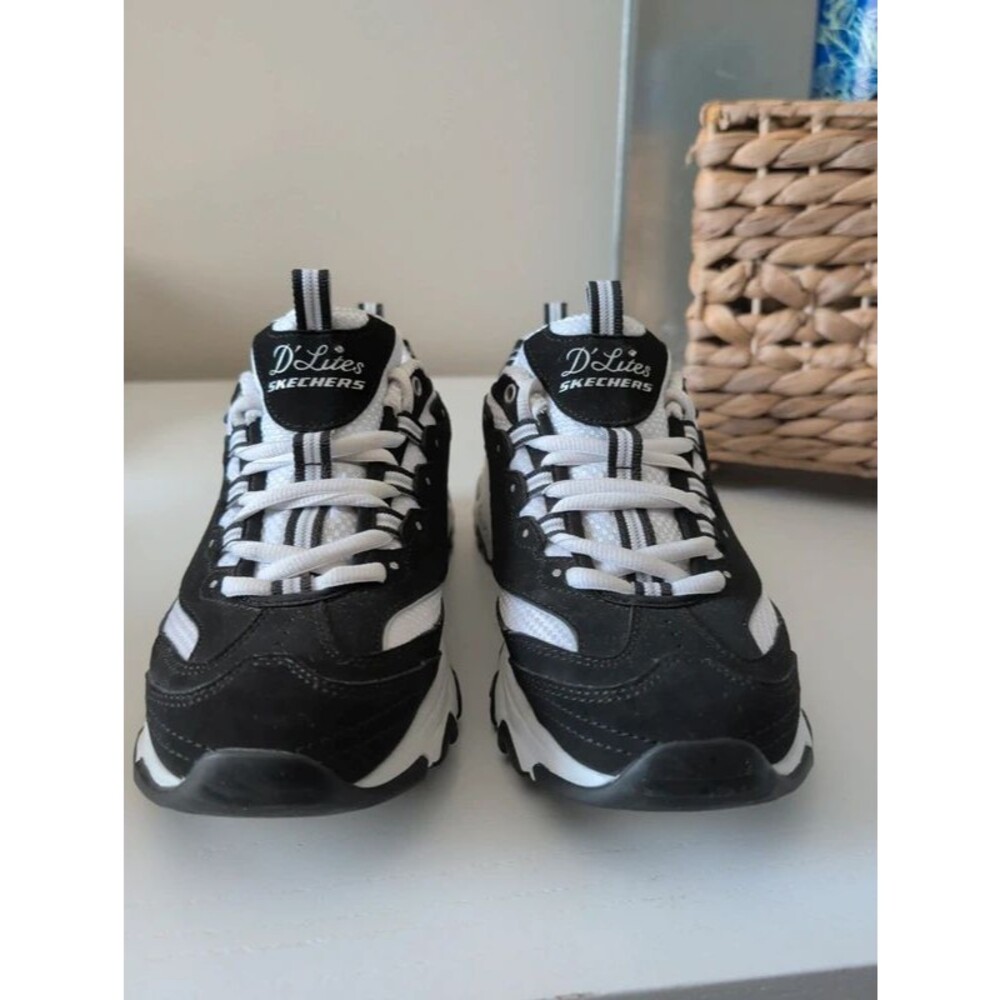 Skechers D'Lites Biggest Fan Black White Chunky Sneakers Women's 8